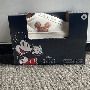 Aldis ladies character court shoe